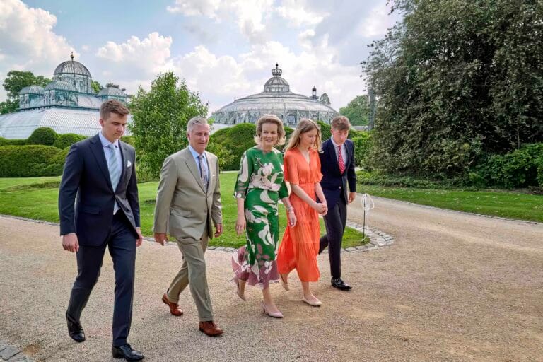 Garden party aux serres Royales de Laeken. En présence du Roi Philippe et de la Reine Mathilde.